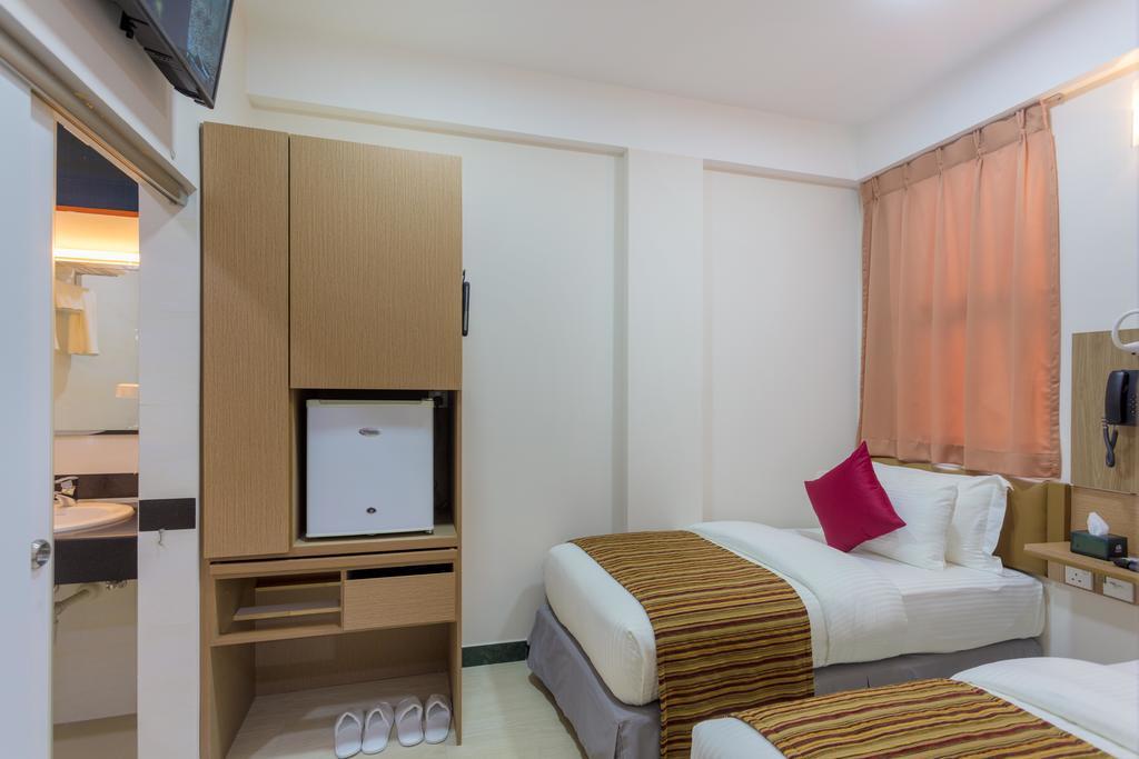 Hotel Novina à Malé Extérieur photo